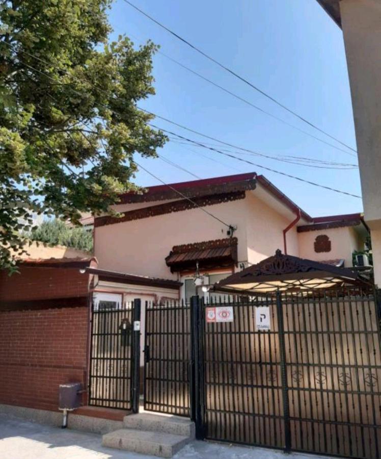 Casa Silvia Constança Exterior foto